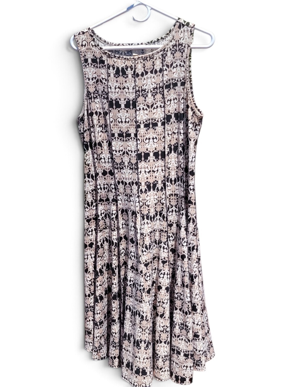 Haani Black & Cream Sleeveless Patterned Midi Dress